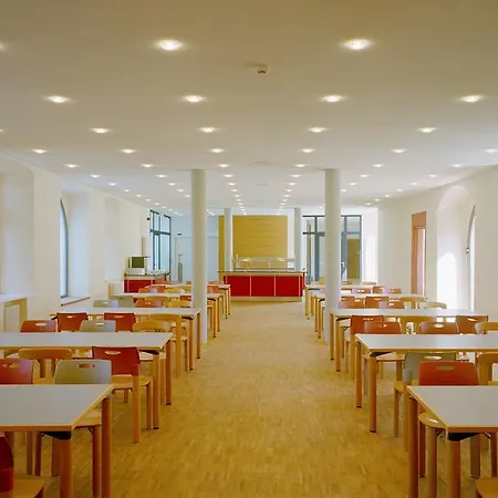 Kloster Hochst - Jugendbildungsstatte Und Tagungshaus Der Ekhn Höchst im Odenwald
